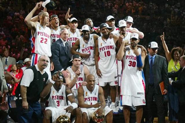 九游-底特律活塞发布备战花絮;关键时刻外线爆发;国王杯任务艰巨;更衣室氛围转暖-九游